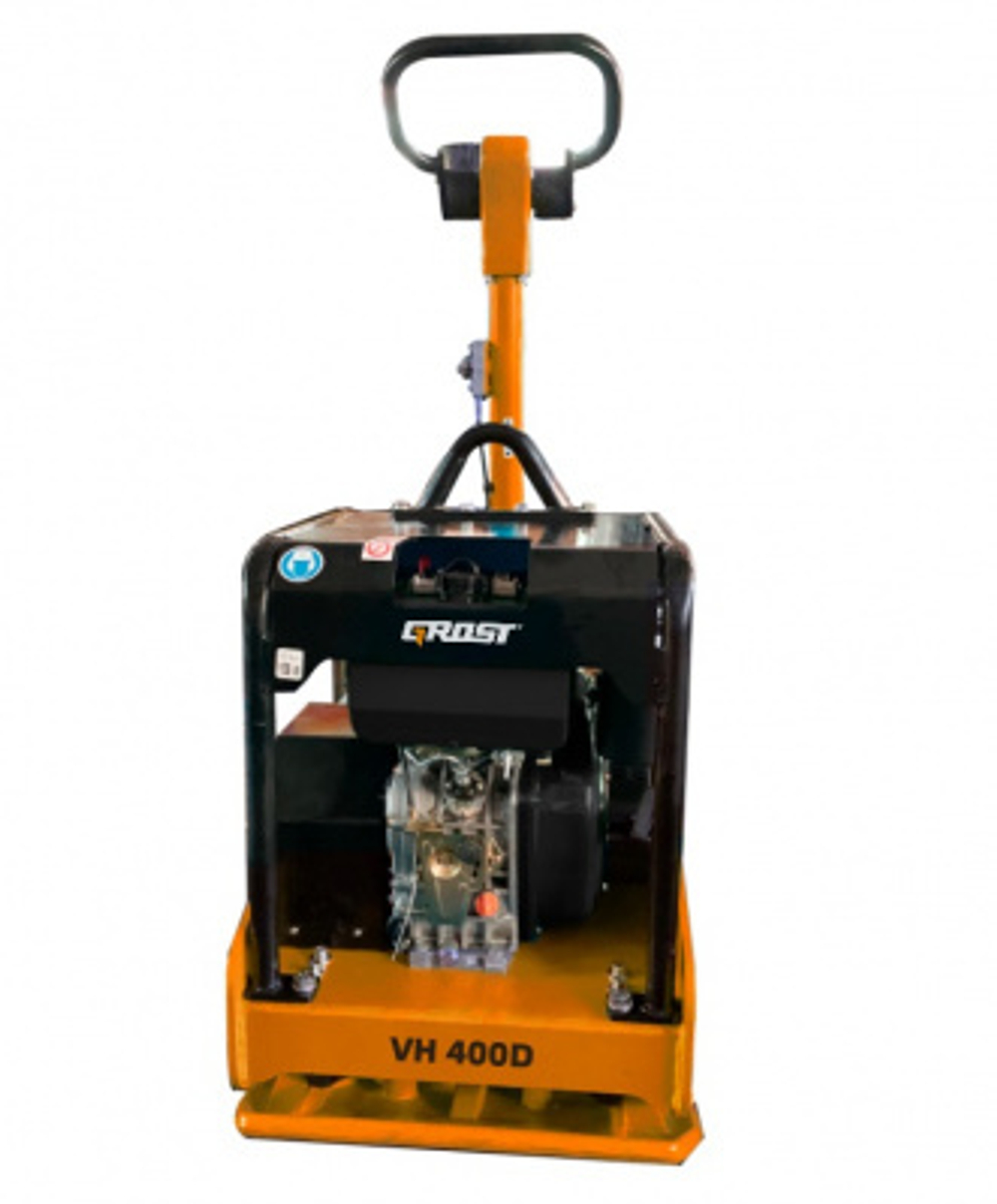Виброплита реверсивная GROST VH 400D
