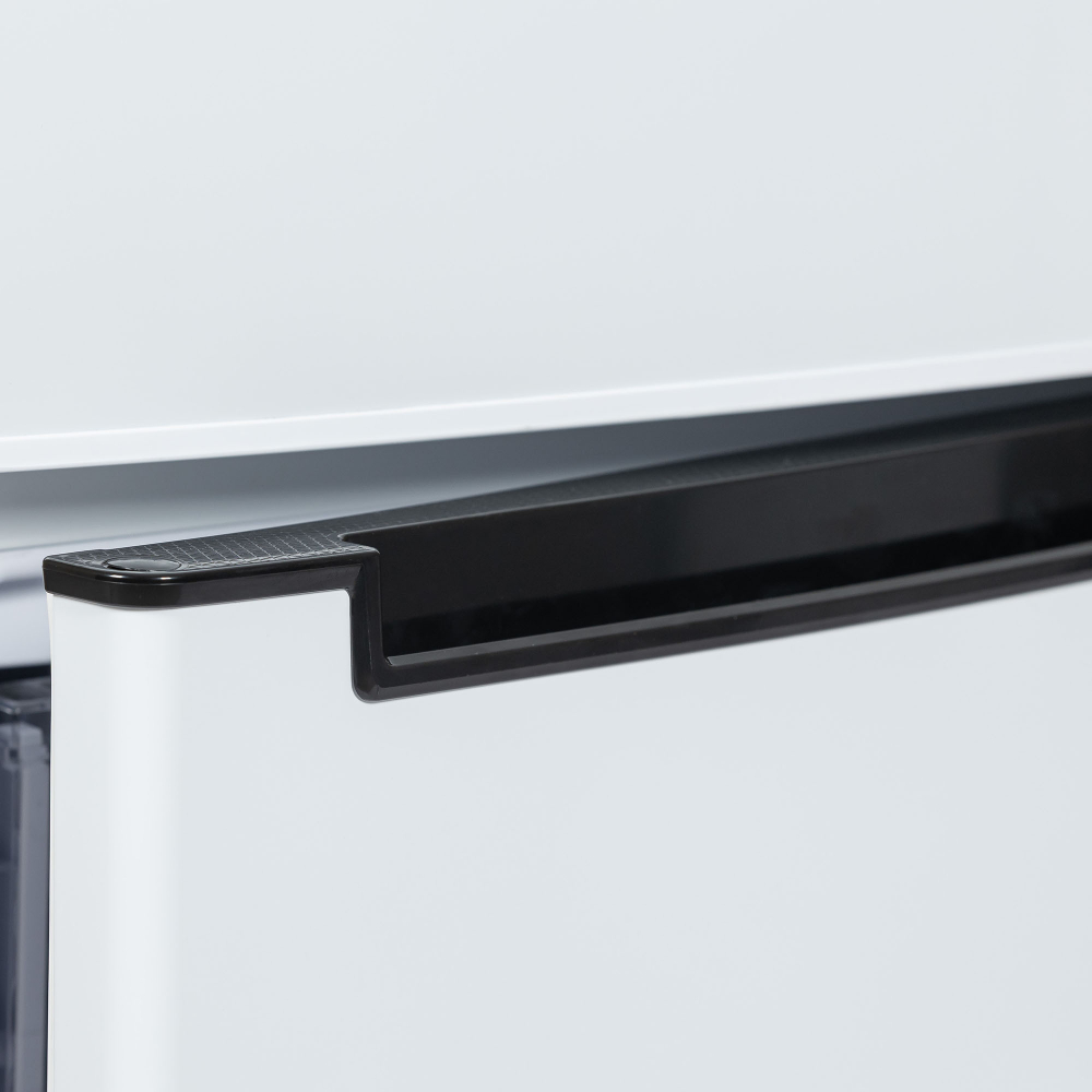 Холодильник Бирюса 551