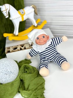 Кукла LAMAGIK мягконабивная 23см Caritas (304U5)