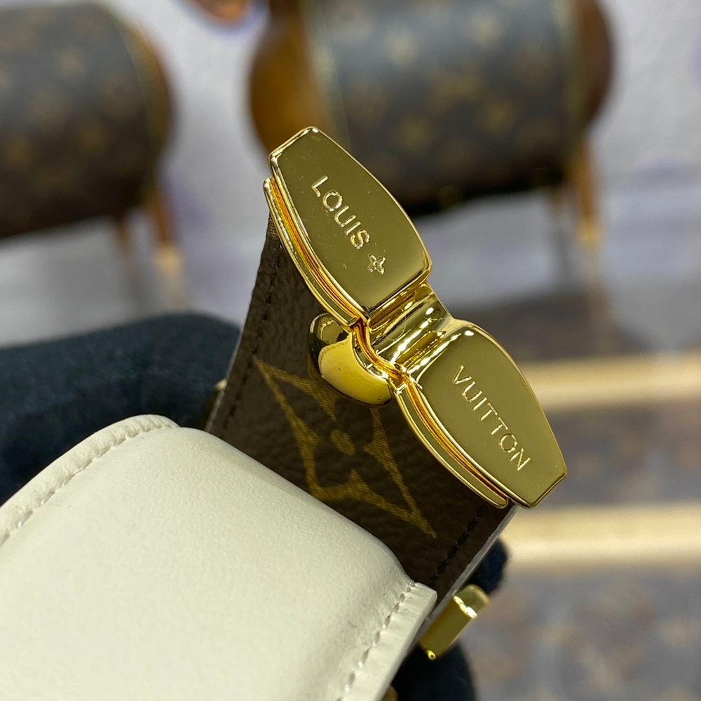 Louis Vuitton Belt