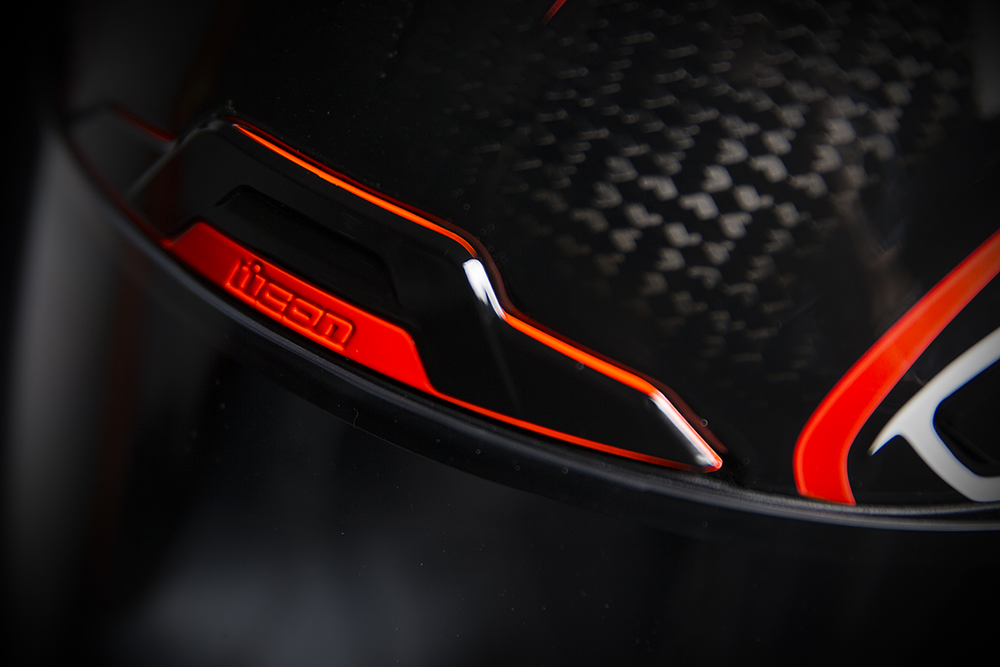 Icon Airframe Pro Halo Carbon