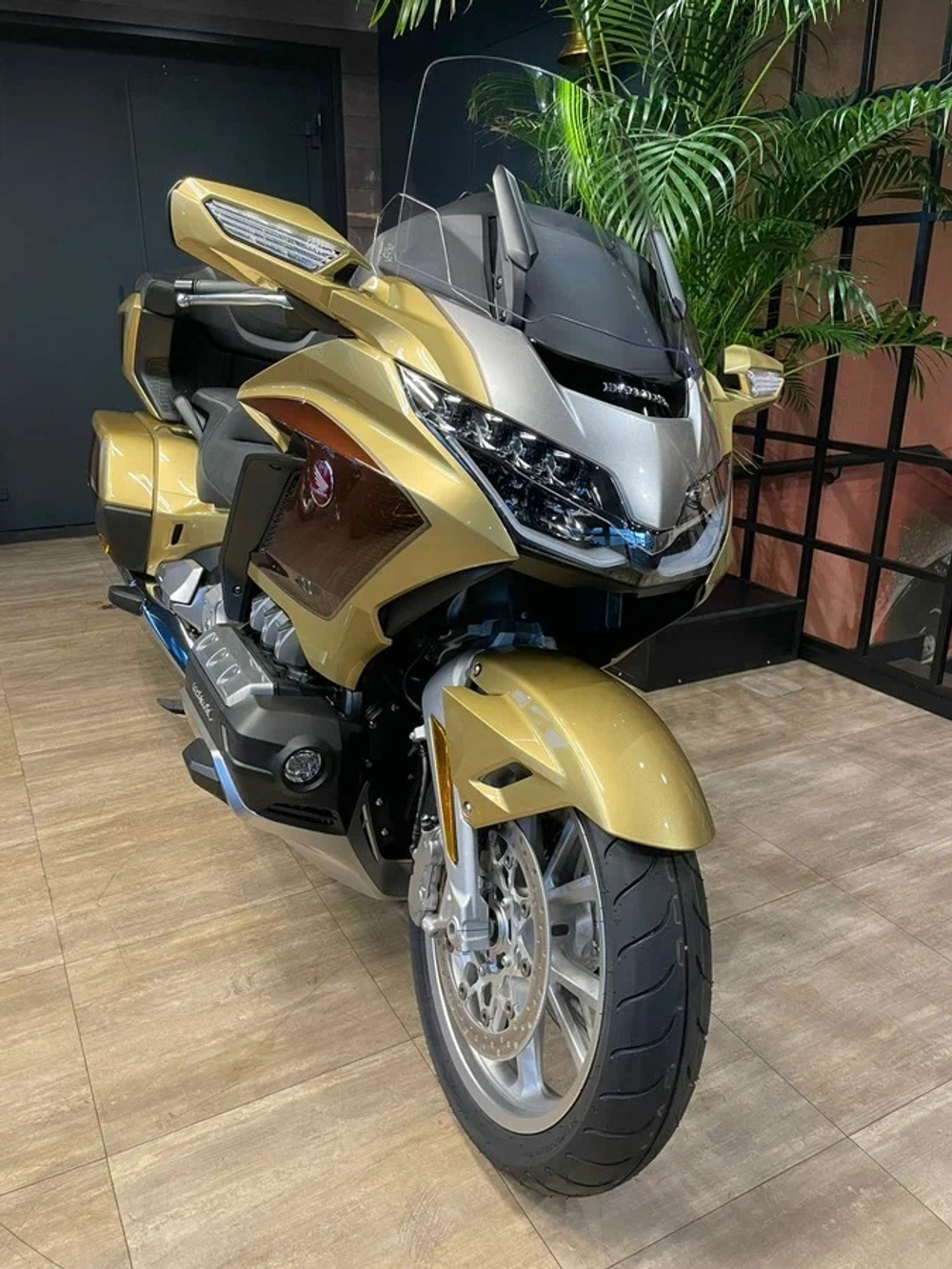 Honda GL1800 Gold Wing Tour "50th Anniversary" 2025