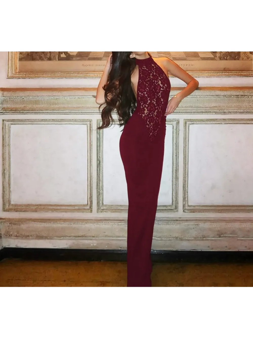 Платье вечернее с кружевом