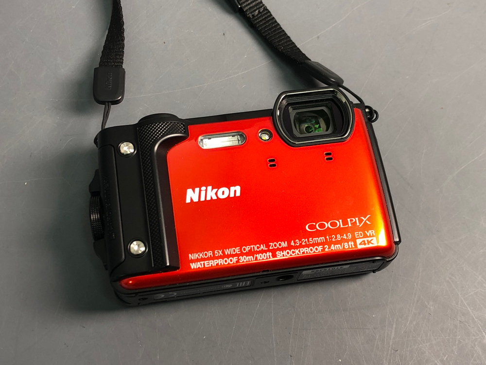 Nikon Coolpix W300