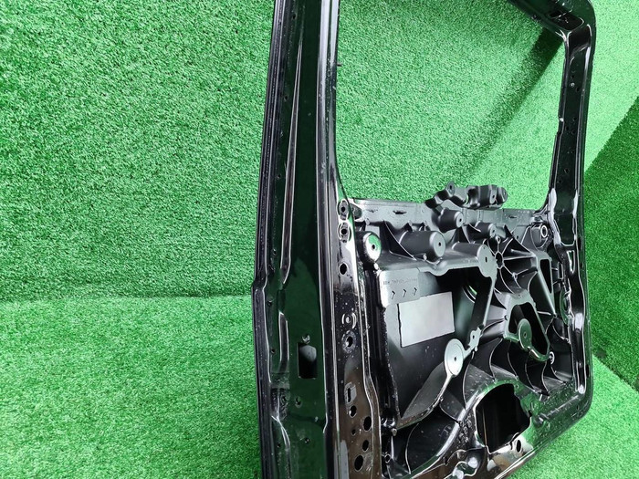 Крышка багажника Mercedes G W463 (2018-2024)