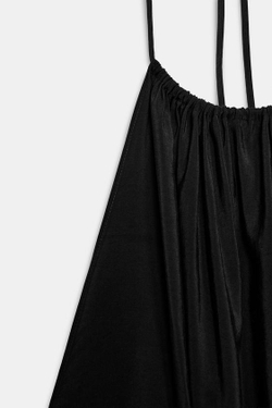 ZARA СВОБОДНОЕ ПЛАТЬЕ С ГОРЛОВИНОЙ ХАЛТЕР, ЧЕРНЫЙ