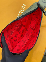 Сумка-мессенджер Louis Vuitton