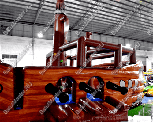 Надувной корабль "Весёлый Роджер Brown"