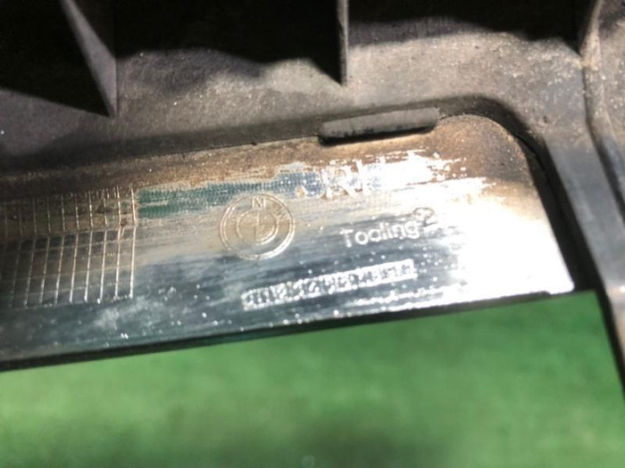 Решетка радиатора правая BMW 5er G30 (2017-2020)