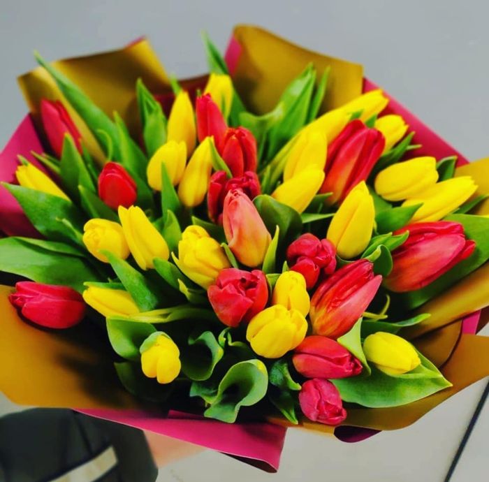 Букет 35 тюльпанов (Б-175)