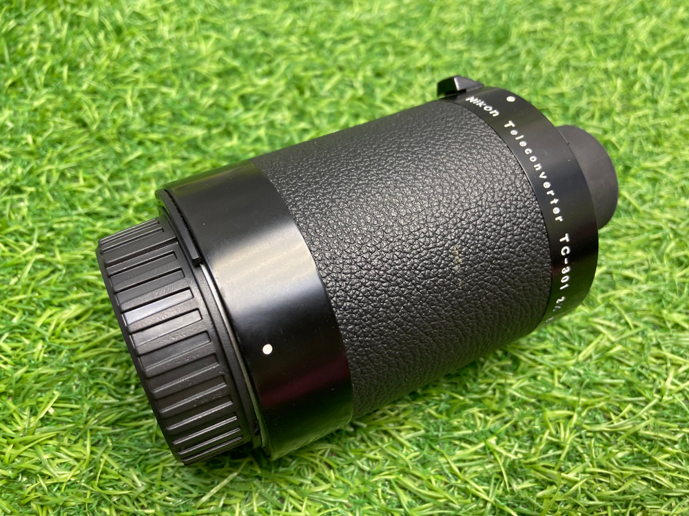 Nikon Teleconverter TC-301 2X