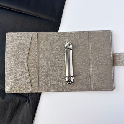 Обложка А6 на хлястике (2 кольца)