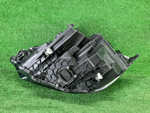 Фара правая BMW 8er G14 G15 G16 (2018-2022) Laser