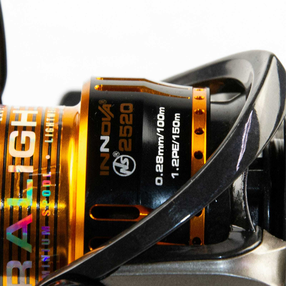 Катушка безынерционная Stinger Innova NS 2520 (2500, 8+1, мет. шпуля)