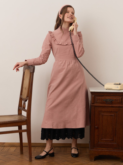 Платье с вшитой манишкой