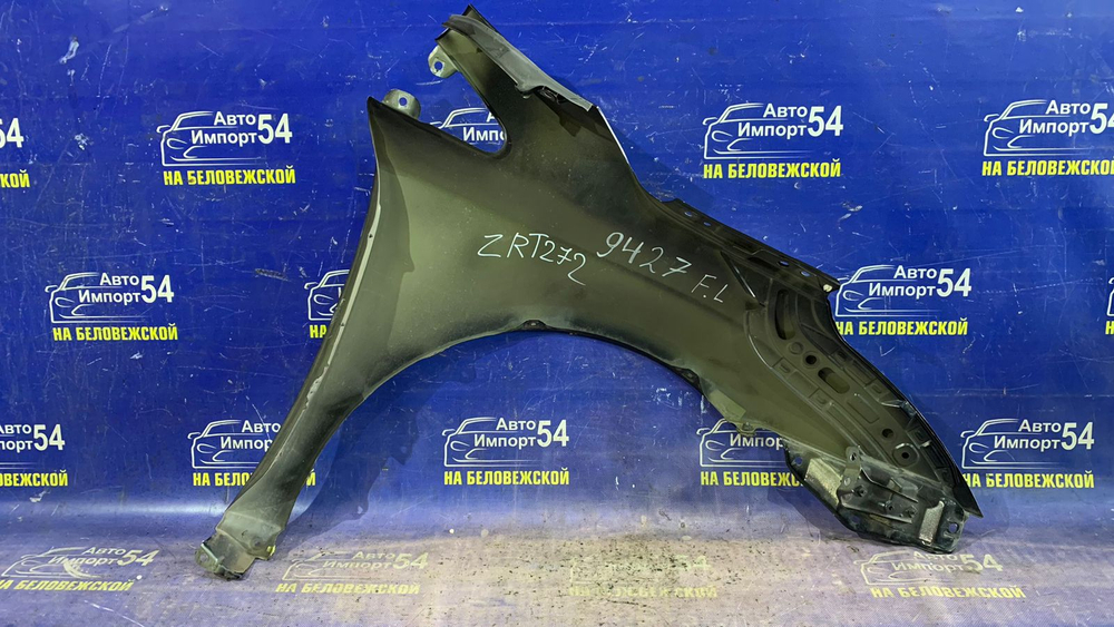 Крыло переднее левое TOYOTA AVENSIS 2008-2015