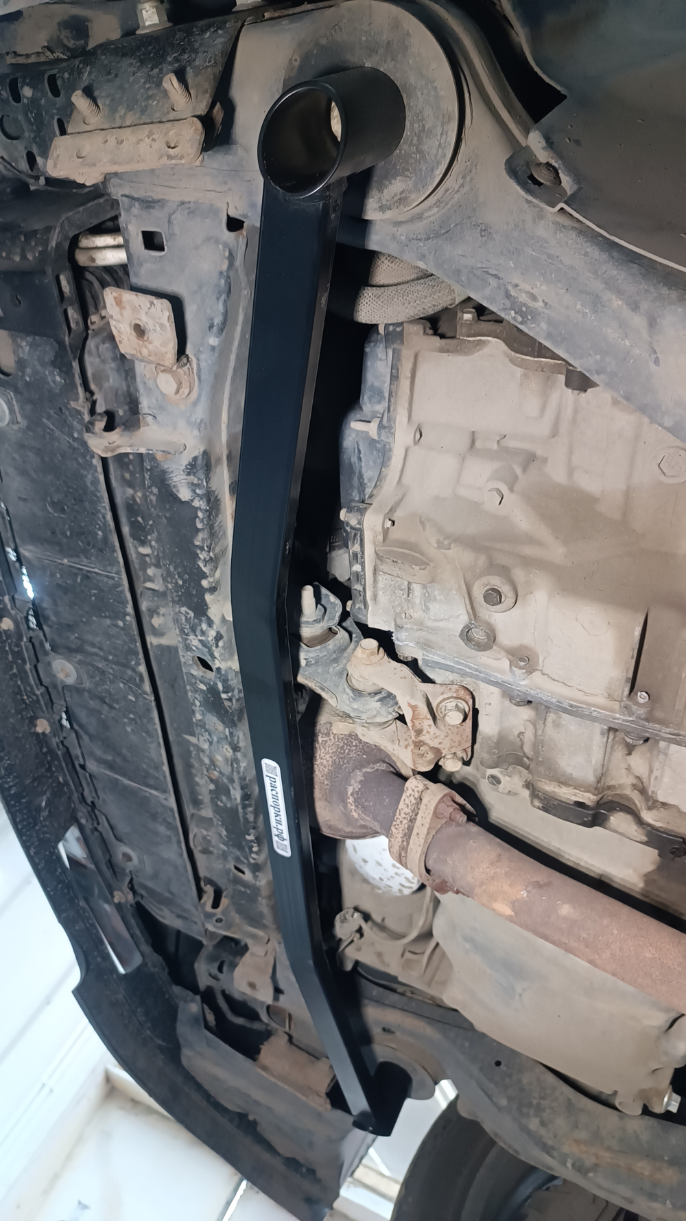 Усилитель переднего подрамника Ford Explorer 5 (ПОД ЗАКАЗ)