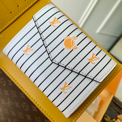 Louis Vuitton Marco Wallet