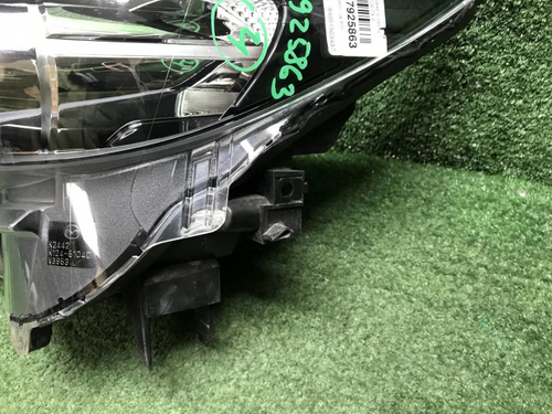 Фара левая Mazda CX-5 2 (2017-2021) LED