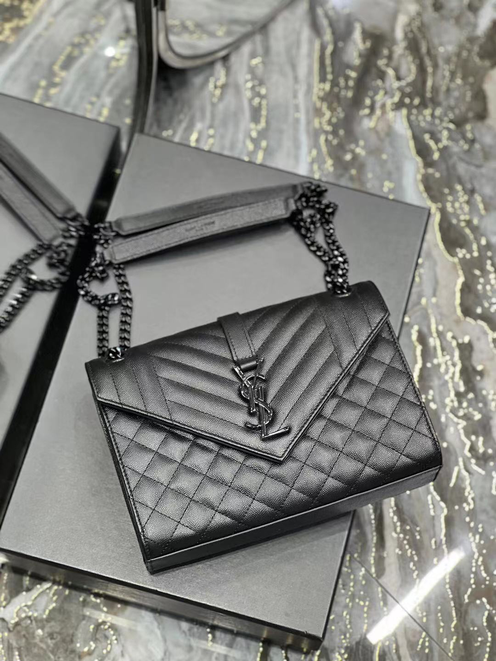Saint Laurent Envelope Bag 24 cm