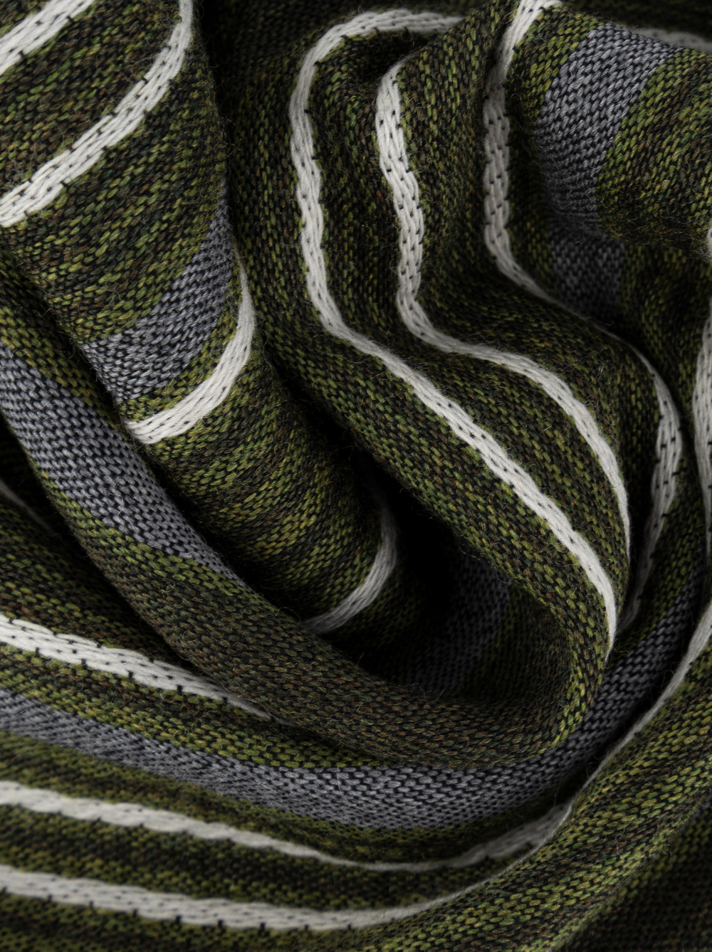 MALO Шарф  -  зеленый в полоску