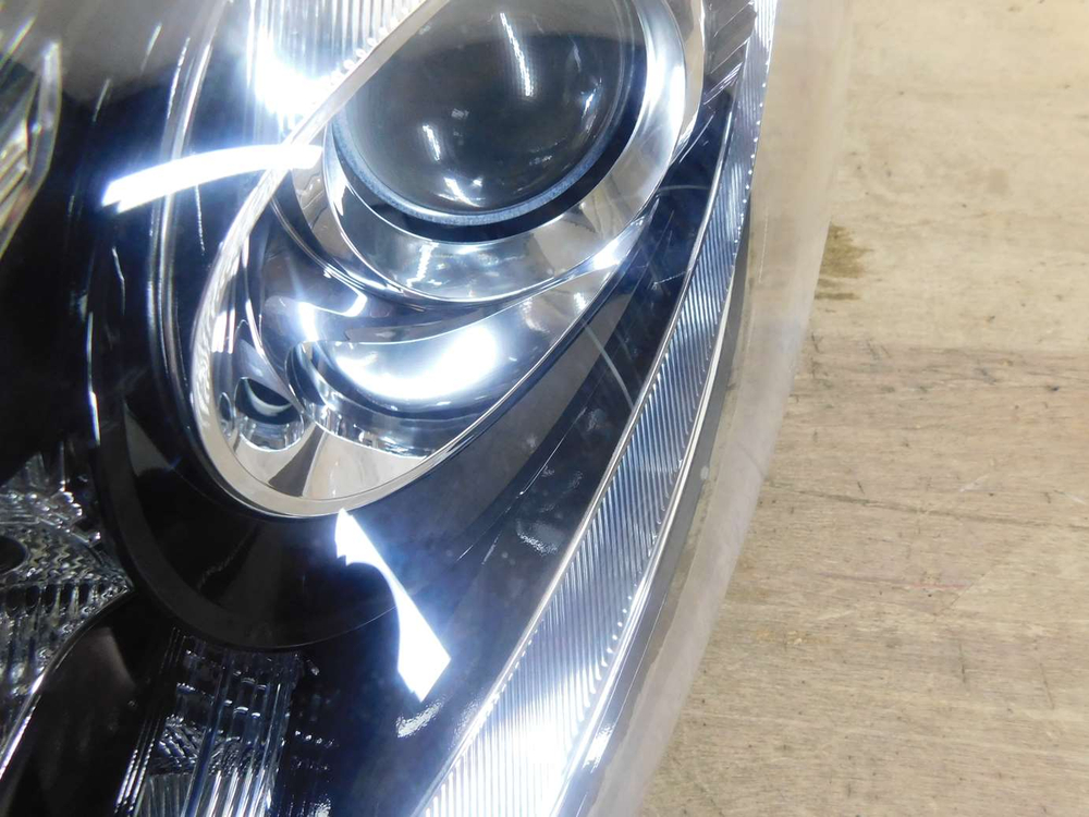 фара левая Toyota Aqua NHP10 52-293