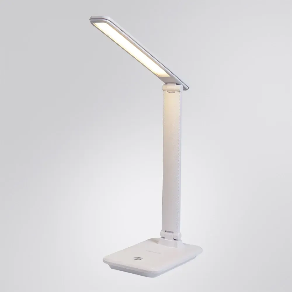 Офисная настольная лампа Arte Lamp