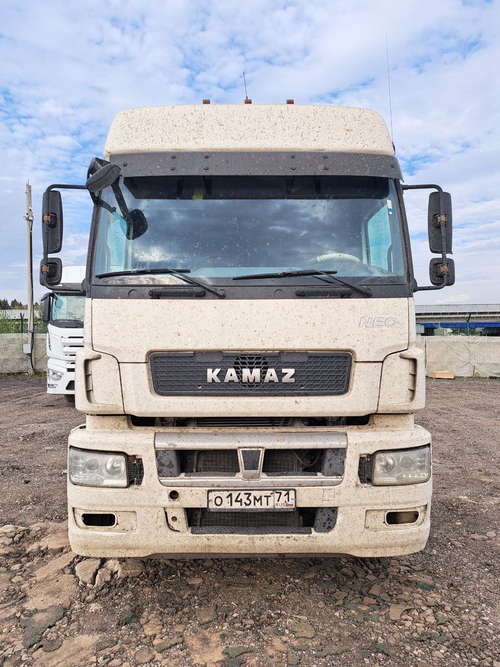 КамАЗ 5490 4x2 Седельный тягач 5490-036-87 (Дизельный, 12,0 л, 401 л.с., МТ)
