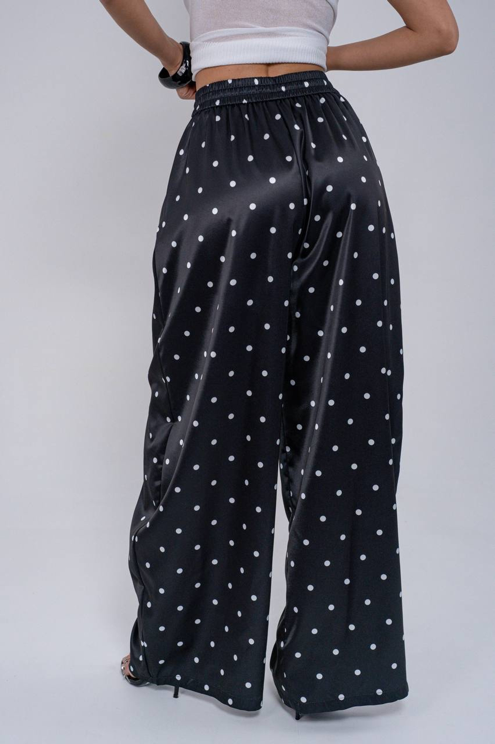 Брюки в горошек из вискозного шелка