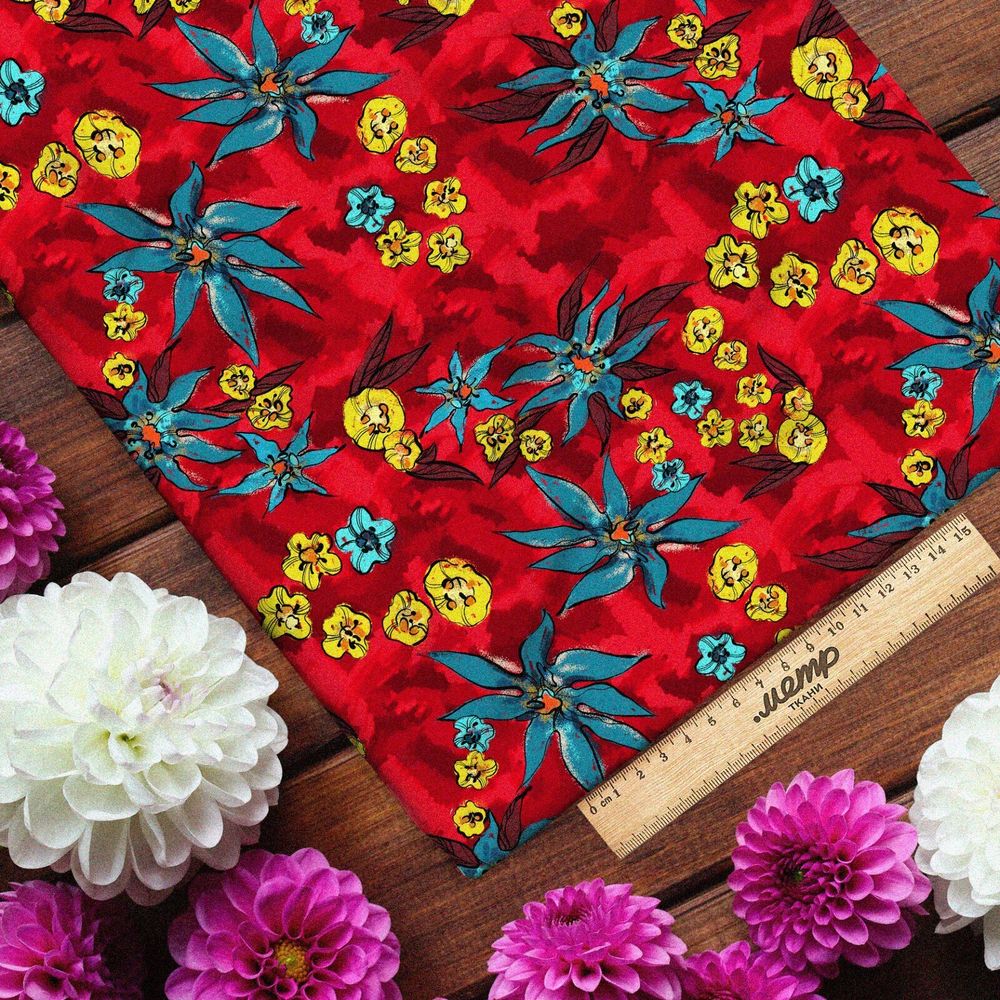 Ткань оксфорд 600 синие и горчичные цветы на красном