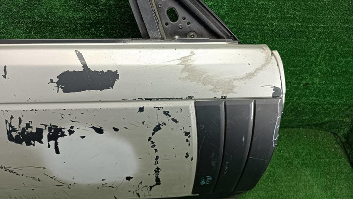 Дверь передняя правая Range Rover Vogue L405 12-22