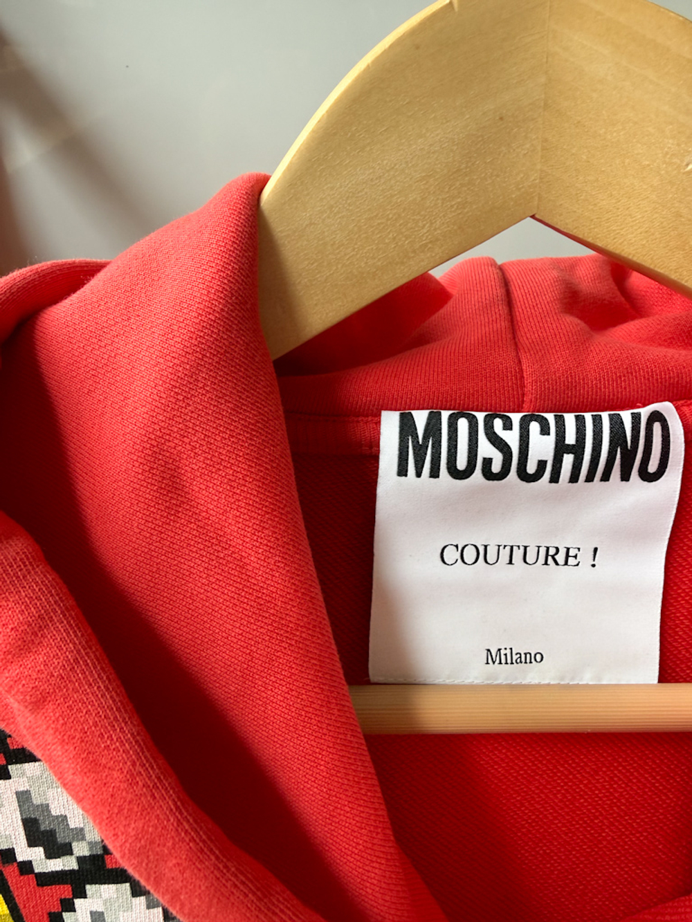 Худи Moschino, S