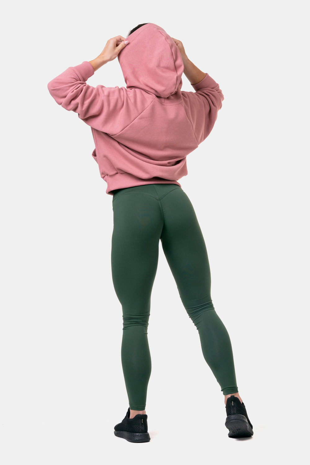 Толстовка женская Iconic HERO Long Sweatshirt with a hoodie 581 Розовая