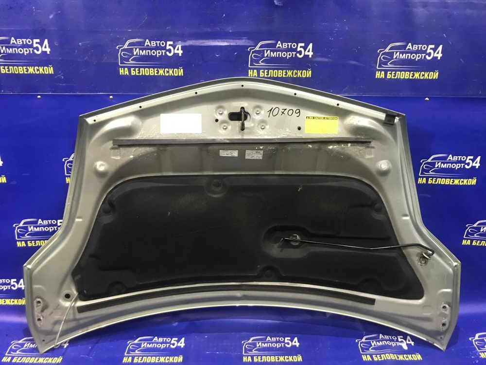 Капот TOYOTA PRIUS 2003-2011
