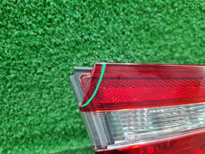 Фонарь левый внутренний Lada Vesta (2015-2022)