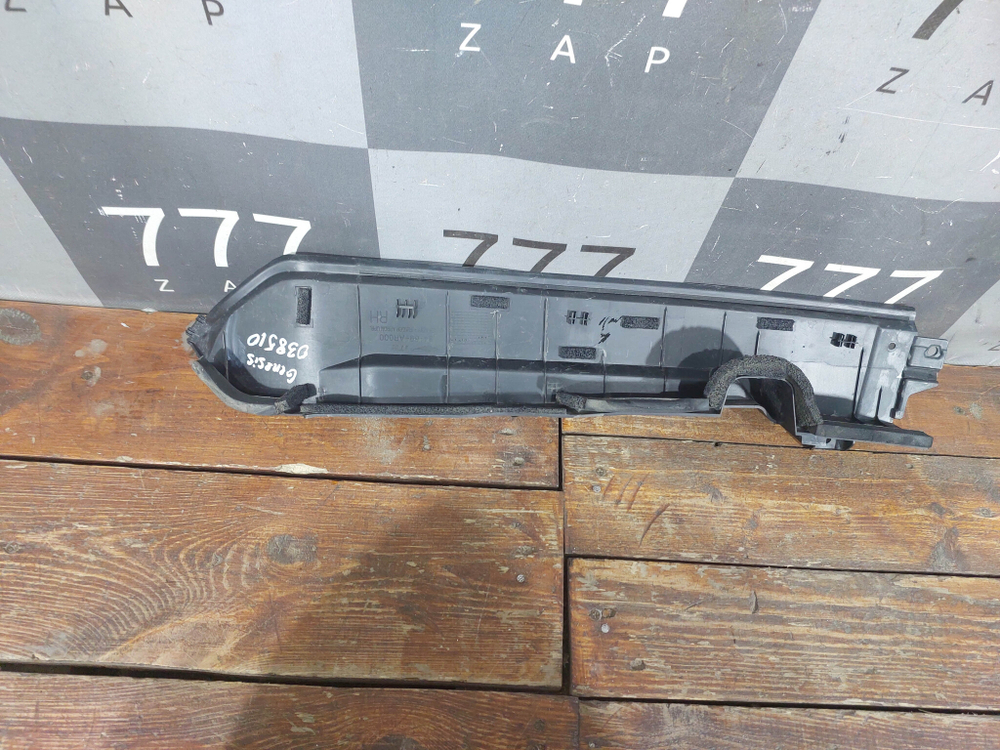 Накладка крыла правого Genesis GV70 20-нв Б/У Оригинал 84169AR000