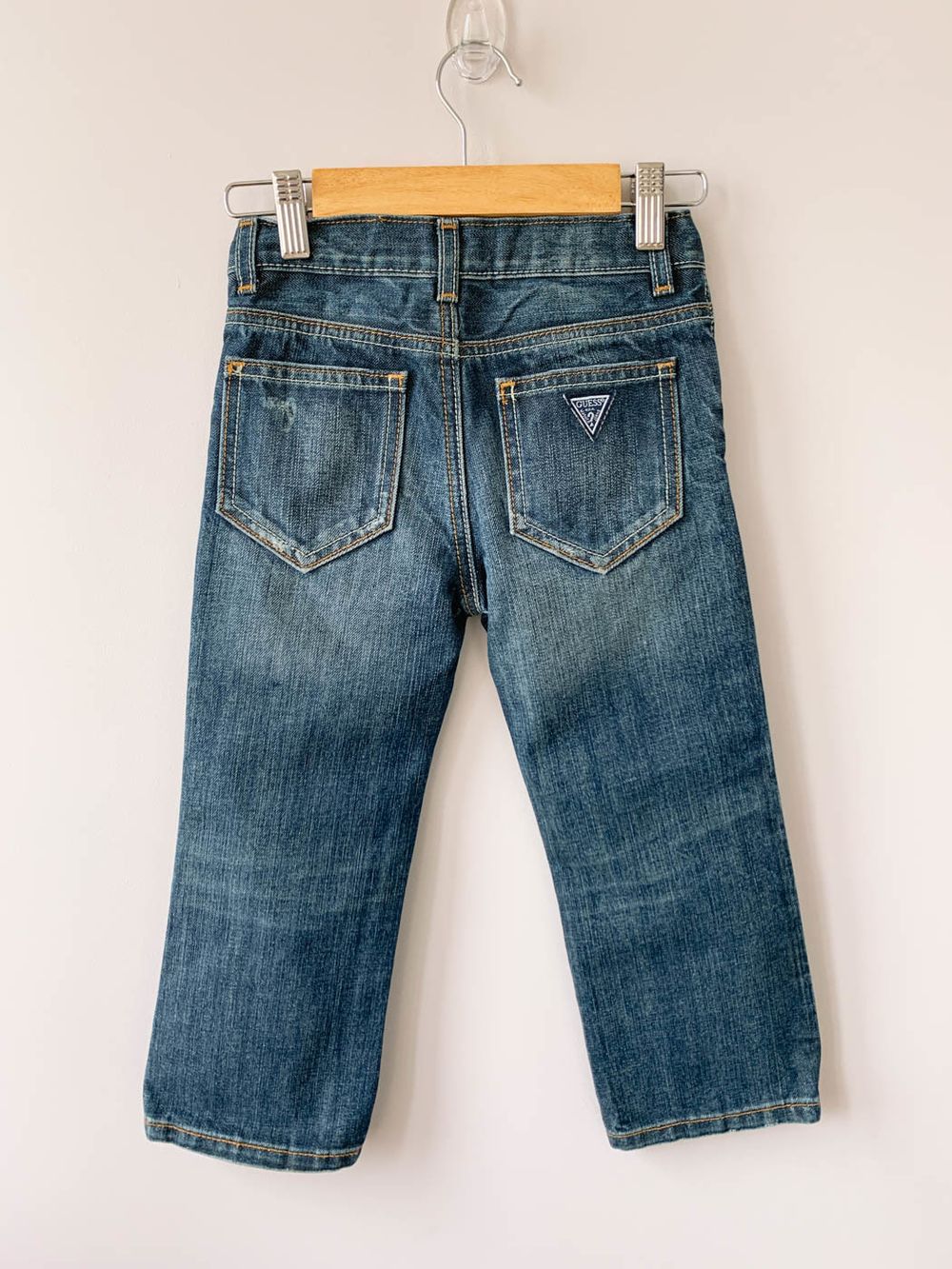 Джинсы Guess