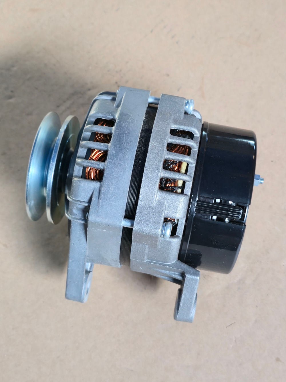 Генератор МАЗ-4370, МТЗ дв.Д-245.30Е2-715, 716, Д260.5 28В 60А БАТЭ