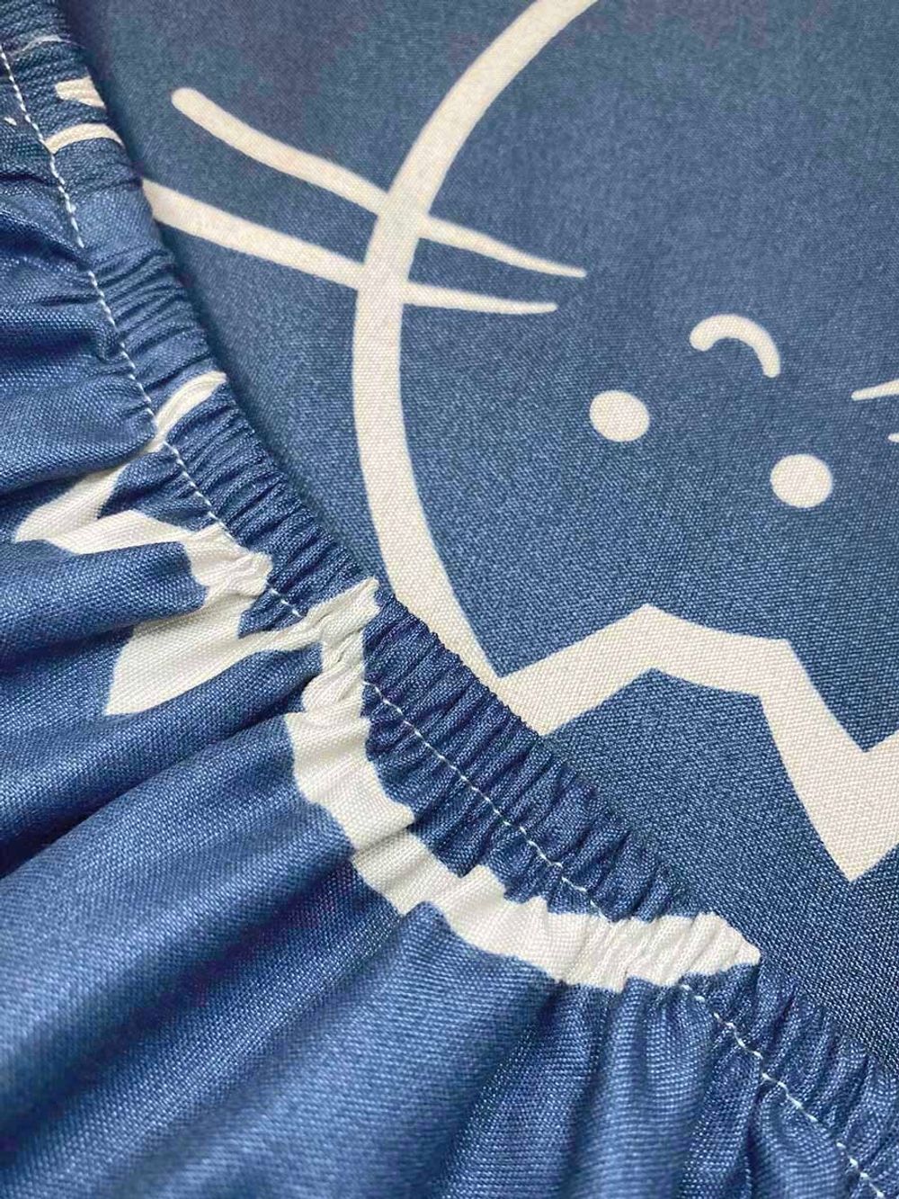 Постельное белье перкаль Сказка "Котики" семейное  Наволочка 50х70 см 2 шт Простынь на резинке 160x200 см Пододеяльник 145x215 см 2шт