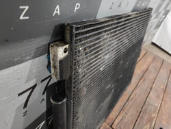 Радиатор кондиционера Jeep Grand Cherokee (WK2) 10-22 Б/У Оригинал 55038003AG