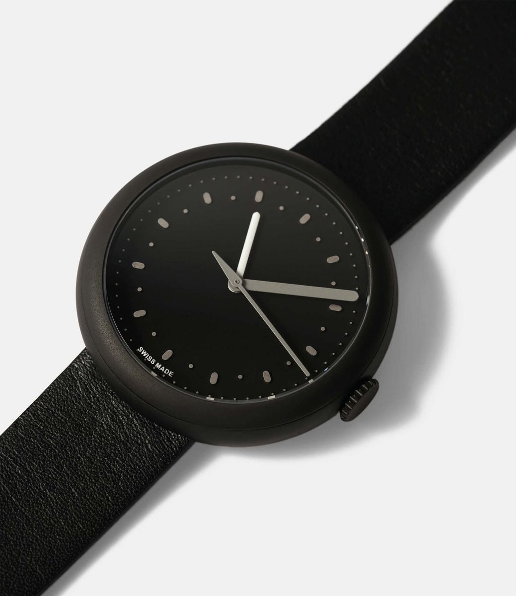 Objest Simple Black — кварцевые часы