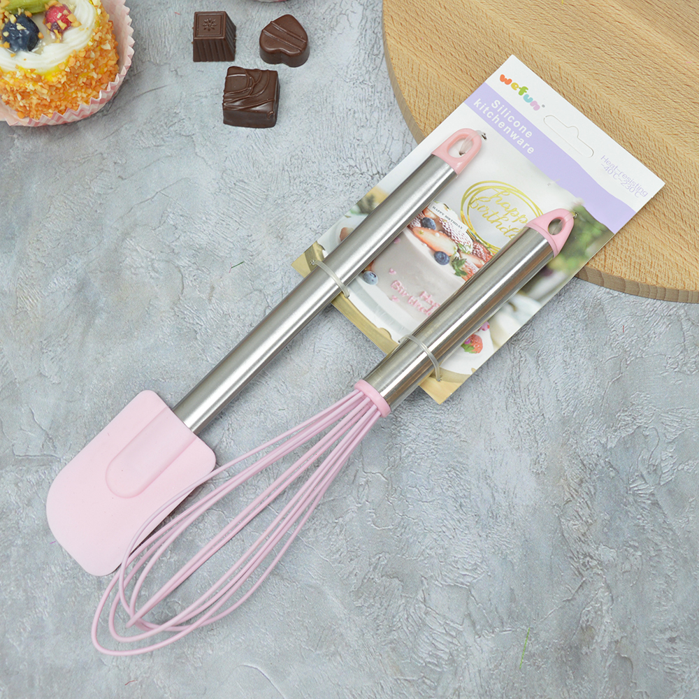 Набор кухонных принадлежностей силиконовый: лопатка+венчик, 26*6см