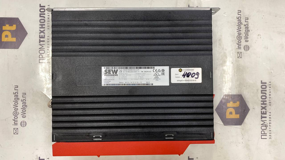 SEW EURODRIVE MDX61B0008-5A3-4-0T с хранения