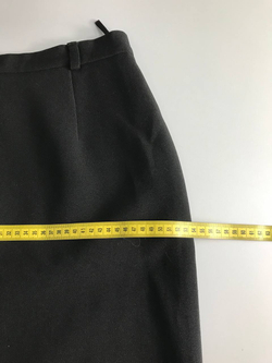 Юбка прямого кроя, визуально на 50 размер