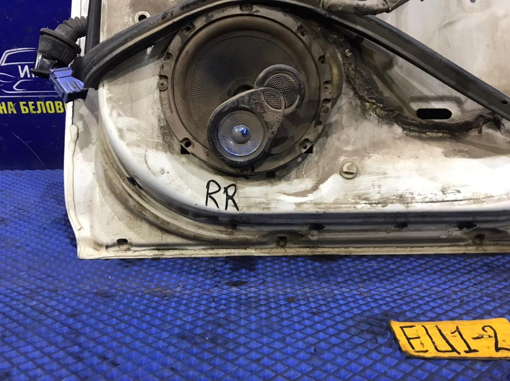 Дверь задняя правая Honda CIVIC 2001