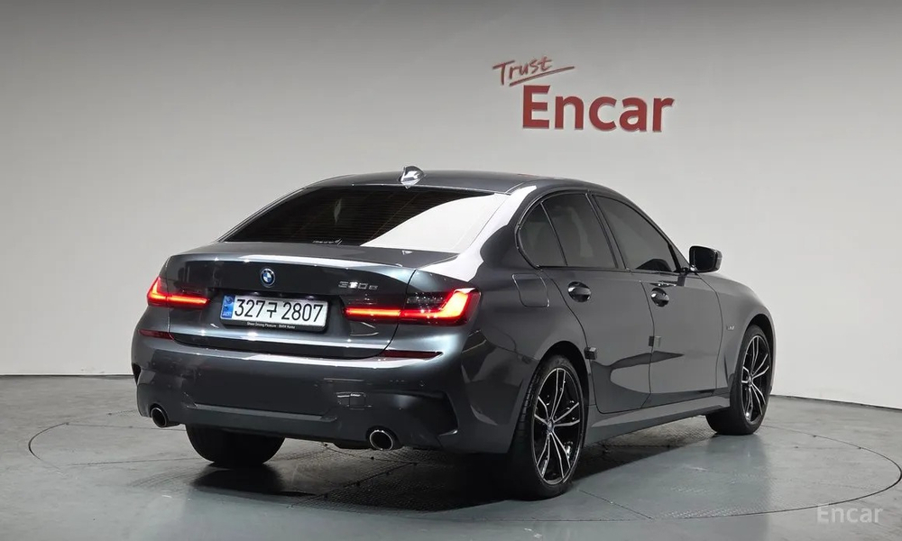 BMW 3 серии (G20) 330e M Sport