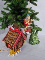 Набор игрушек на ёлку из фарфора баба-яга, змей-горыныч и избушка