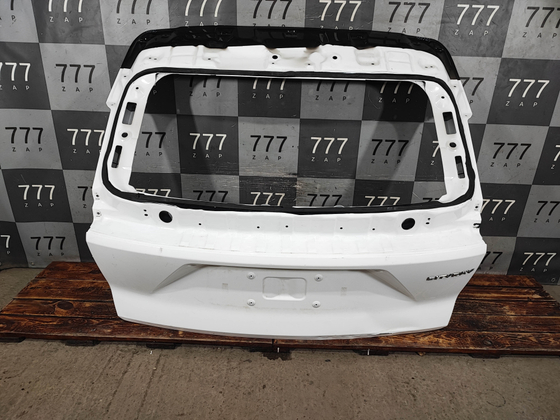 Крышка багажника Geely Cityray, Boyue Cool 24-нв Б/У Оригинал 6608248323C15