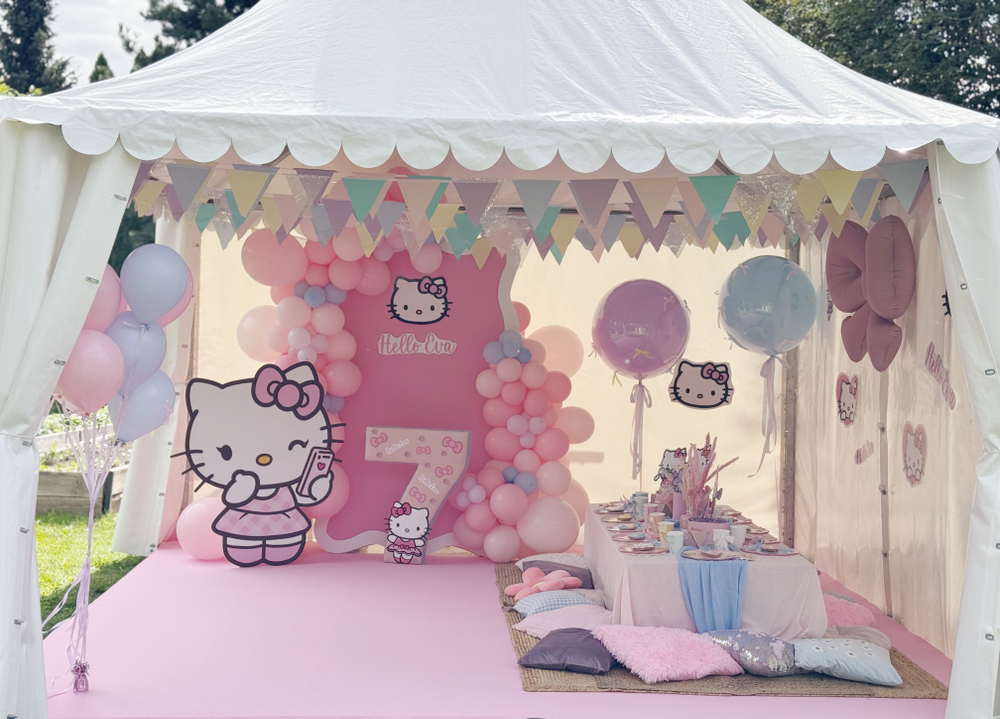 Hello Kitty for Eva