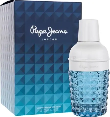 Уникальная туалетная вода для мужчин Pepe Jeans For Him EDT 100 мл с нотами ананаса и бергамота.